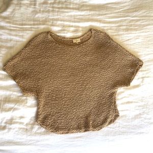 Knit short sleeve top with dolman sleeve